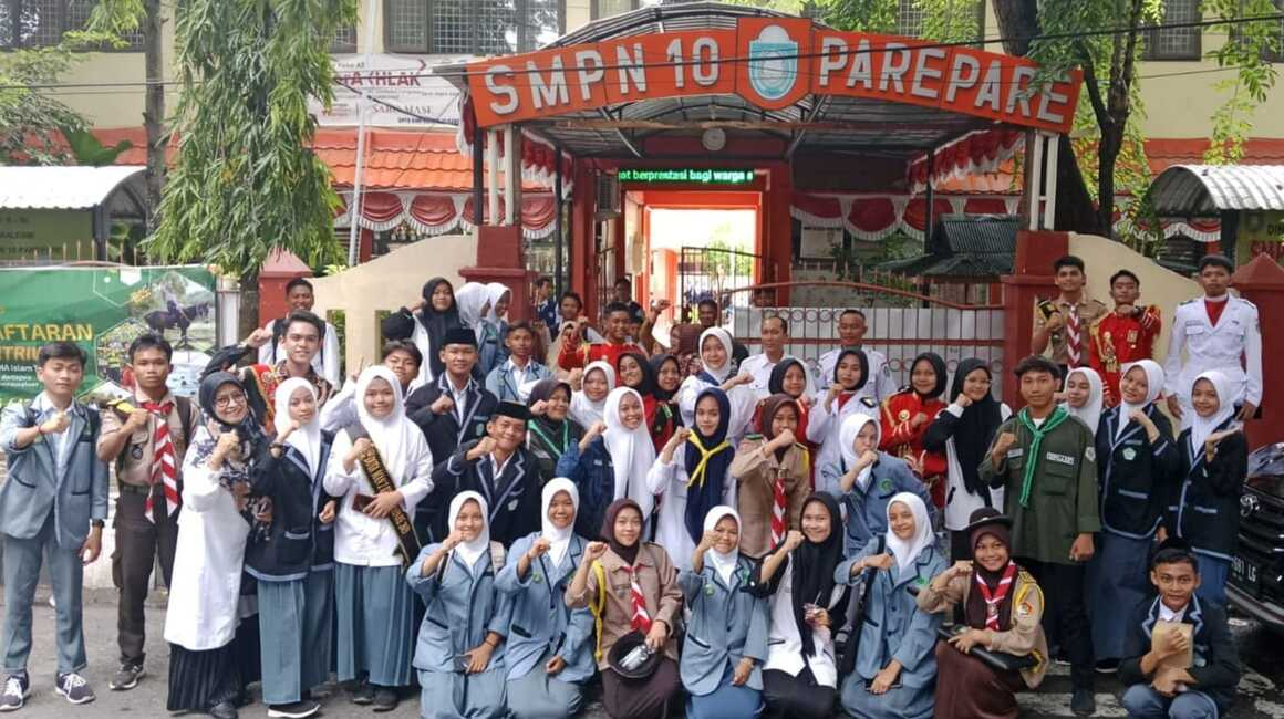 Tim Gencar Berpencar Sosialisasikan PPDB MAN 2 Kota Parepare